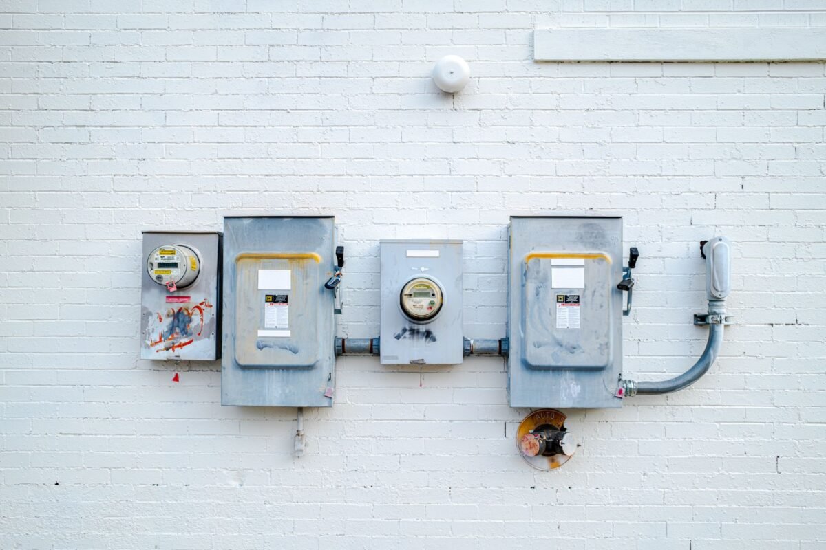 Panel eléctrico con breakers